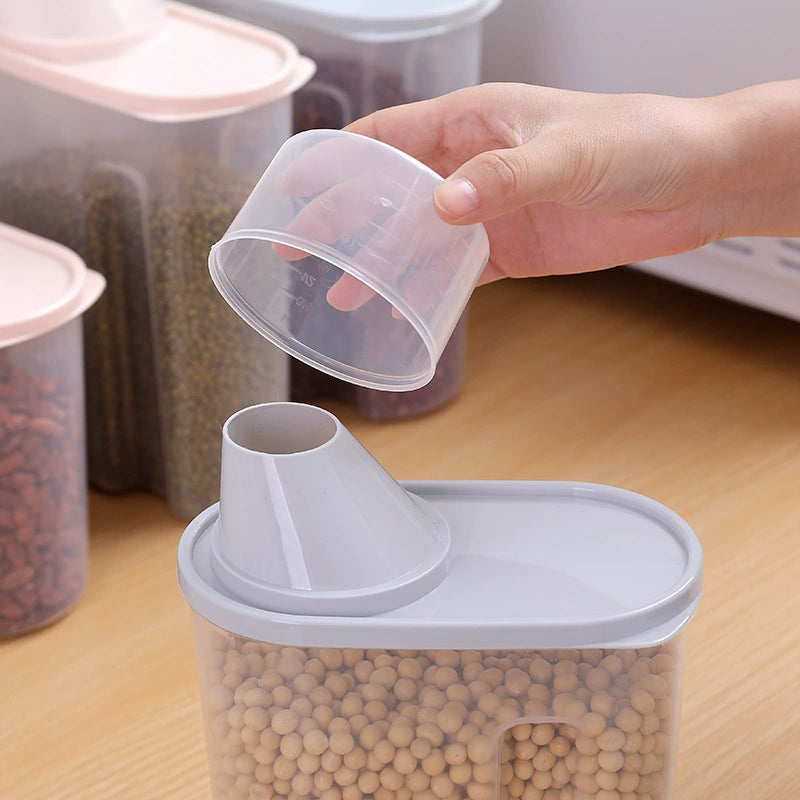 Pulse Container with Measuring Cup